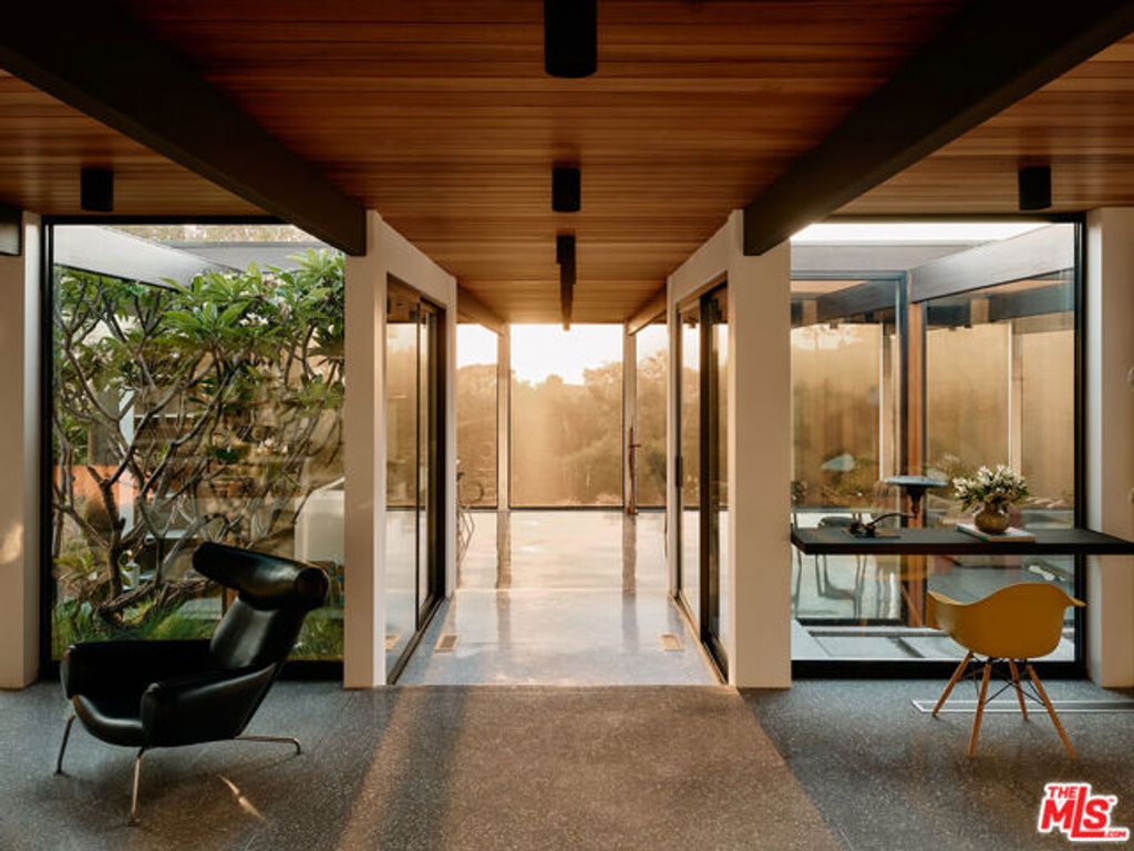 5637 Busch Drive, Malibu, CA 90265