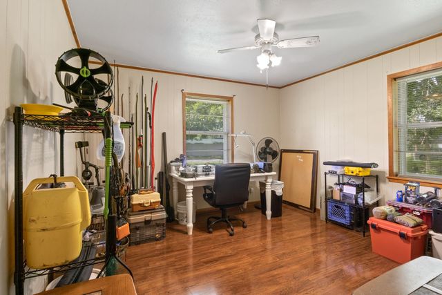 101 Martin St., Naples, TX 75568