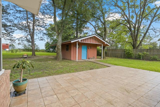 101 Martin St., Naples, TX 75568