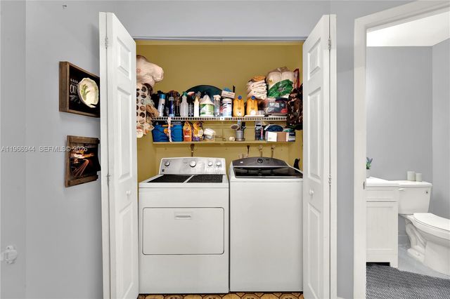 3437 S Carambola Cir S 2463, Coconut Creek, FL 33066