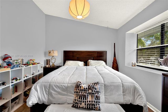 3437 S Carambola Cir S 2463, Coconut Creek, FL 33066