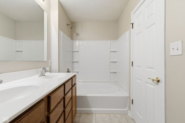 15314 Mystic Rock Drive, Carmel, IN 46033