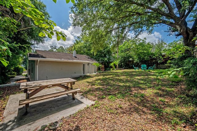 7204 N 15TH STREET, Tampa, FL 33610