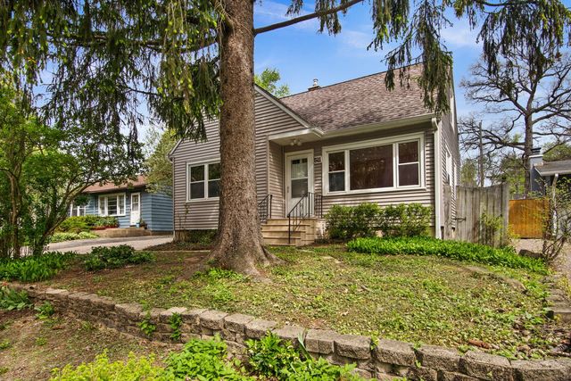 511 Elm Avenue, Geneva, IL 60134