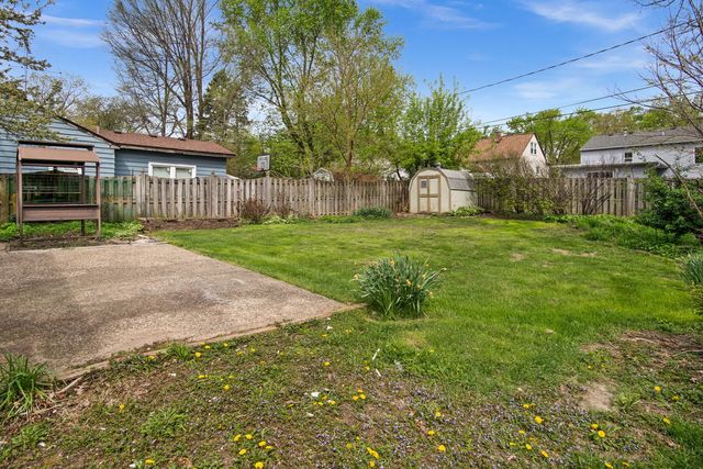 511 Elm Avenue, Geneva, IL 60134
