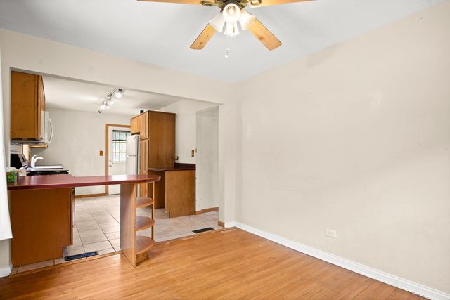 511 Elm Avenue, Geneva, IL 60134