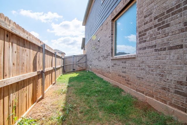 7327 Fossell Ranch Rd, Odessa, TX 79765