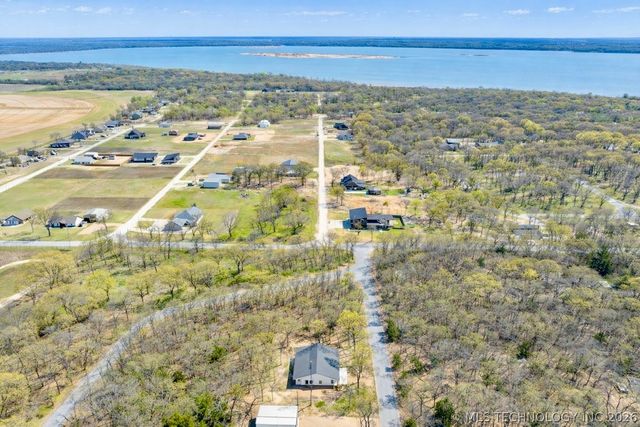 12443 Longboard Loop, Kingston, OK 73439