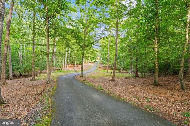 4407 WHITETAIL LN, Bealeton, VA 22712