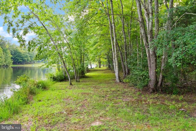 4407 WHITETAIL LN, Bealeton, VA 22712