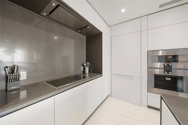 300 Biscayne Boulevard Way 3005W, Miami, FL 33131