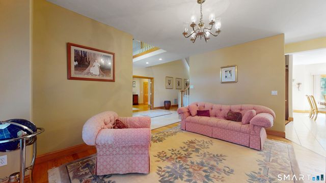 44 Chippenwood Lane, Bristol, CT 06010