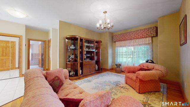 44 Chippenwood Lane, Bristol, CT 06010