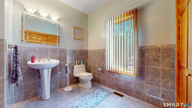 44 Chippenwood Lane, Bristol, CT 06010