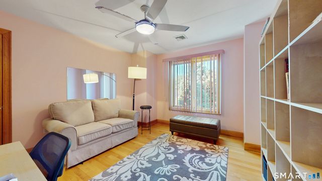 44 Chippenwood Lane, Bristol, CT 06010