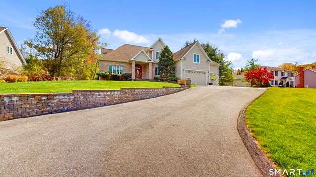 44 Chippenwood Lane, Bristol, CT 06010