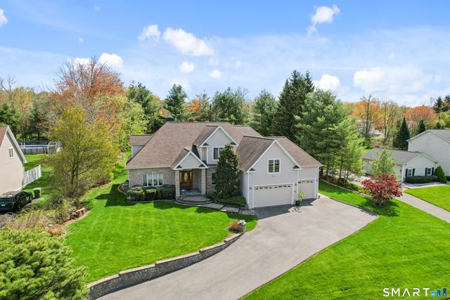44 Chippenwood Lane, Bristol, CT 06010