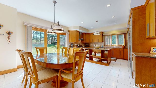 44 Chippenwood Lane, Bristol, CT 06010