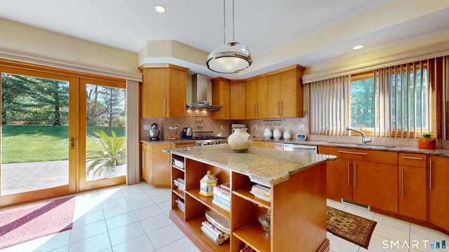 44 Chippenwood Lane, Bristol, CT 06010