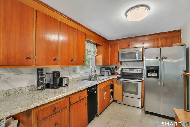 49 Christy Hill Road, Ledyard, CT 06335