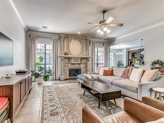 2601 Ashebriar Lane, Edmond, OK 73034
