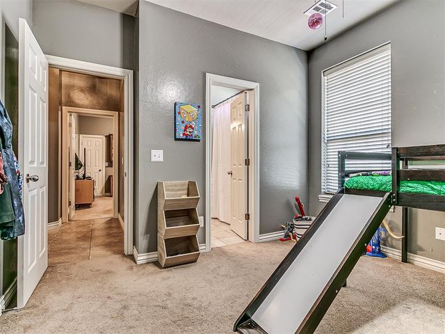 2601 Ashebriar Lane, Edmond, OK 73034