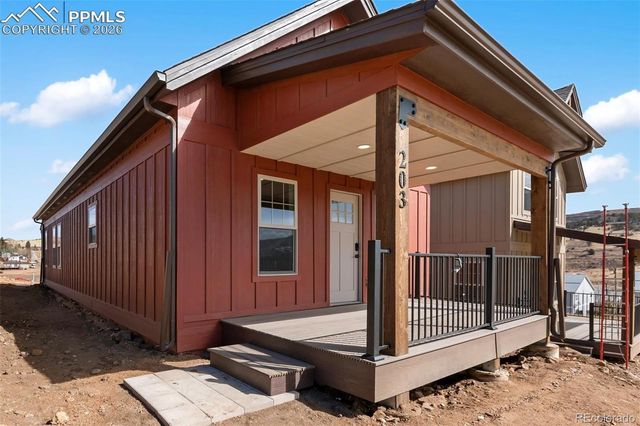 203 W Womack Avenue, Cripple Creek, CO 80813