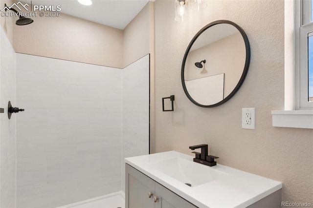 203 W Womack Avenue, Cripple Creek, CO 80813