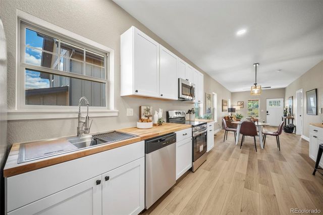 203 W Womack Avenue, Cripple Creek, CO 80813