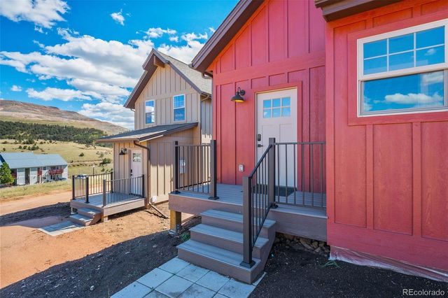 203 W Womack Avenue, Cripple Creek, CO 80813