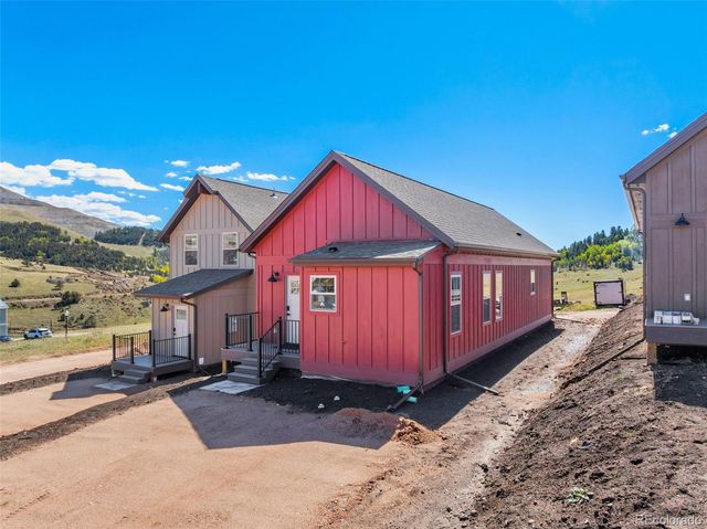 203 W Womack Avenue, Cripple Creek, CO 80813
