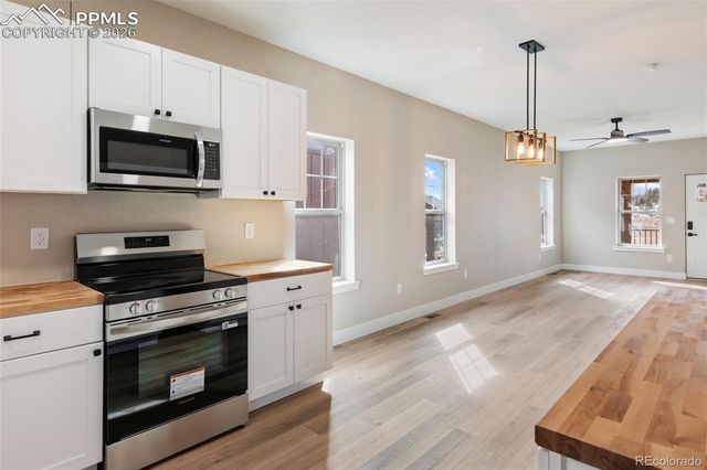 203 W Womack Avenue, Cripple Creek, CO 80813
