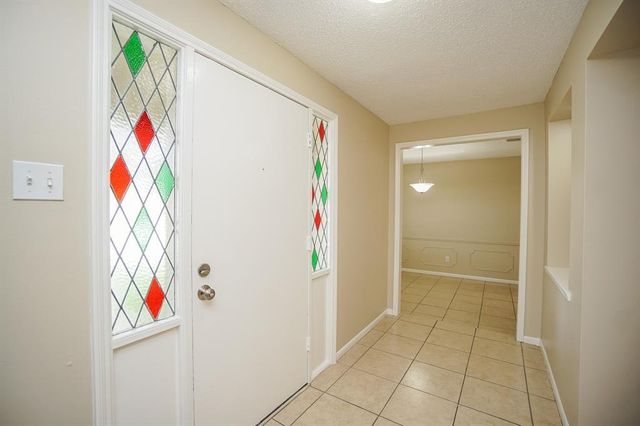 13626 Woodchester Drive, Sugar Land, TX 77498