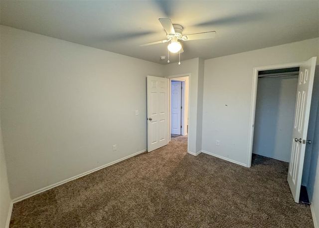 1109 S Appaloosa Lane, Mustang, OK 73064