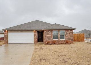 1109 S Appaloosa Lane, Mustang, OK 73064