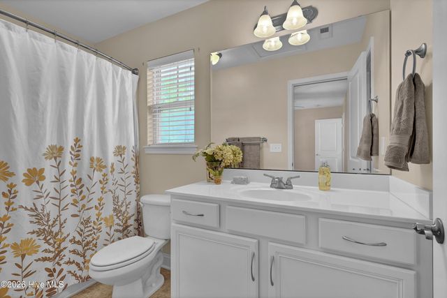 8010 Sweetgrass Court, Wilmington, NC 28412