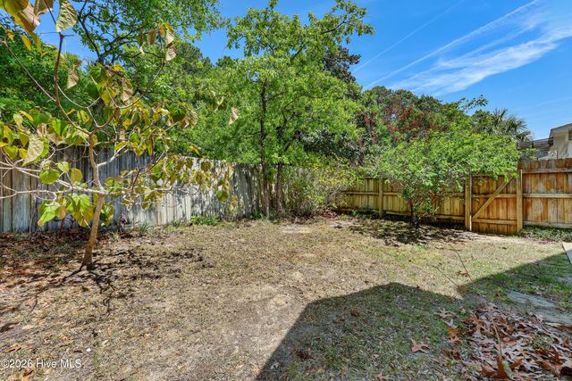 8010 Sweetgrass Court, Wilmington, NC 28412