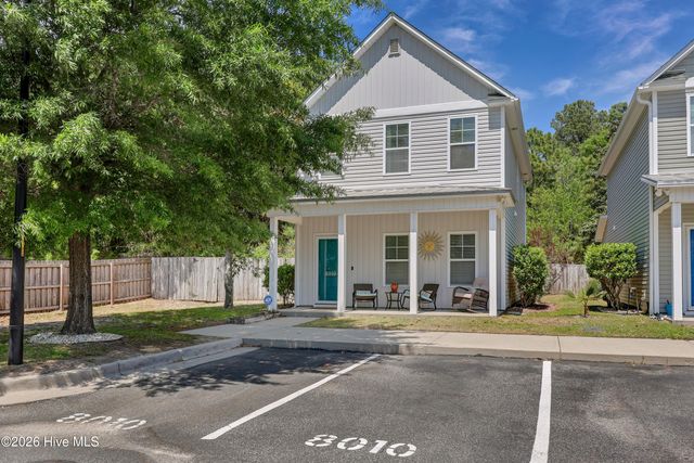 8010 Sweetgrass Court, Wilmington, NC 28412