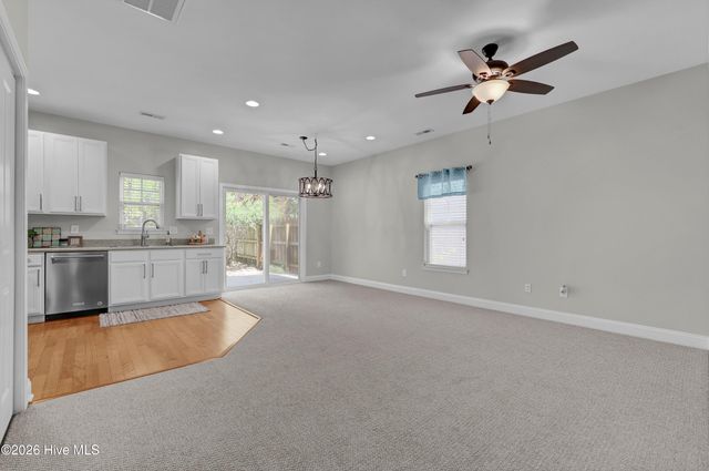 8010 Sweetgrass Court, Wilmington, NC 28412