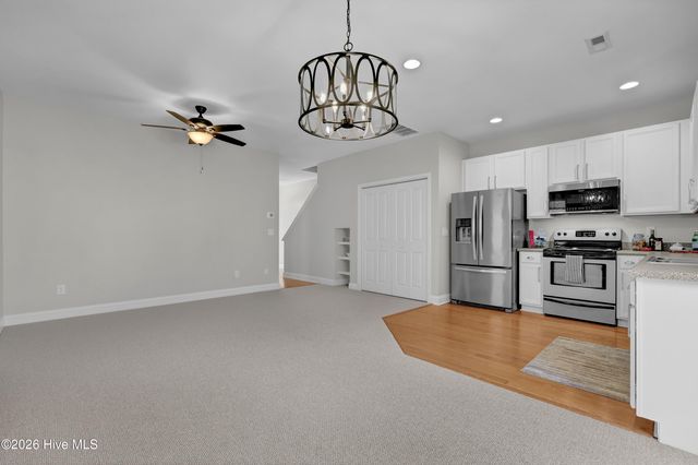 8010 Sweetgrass Court, Wilmington, NC 28412