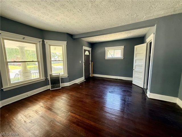 10817 Orville Avenue 1, Cleveland, OH 44106