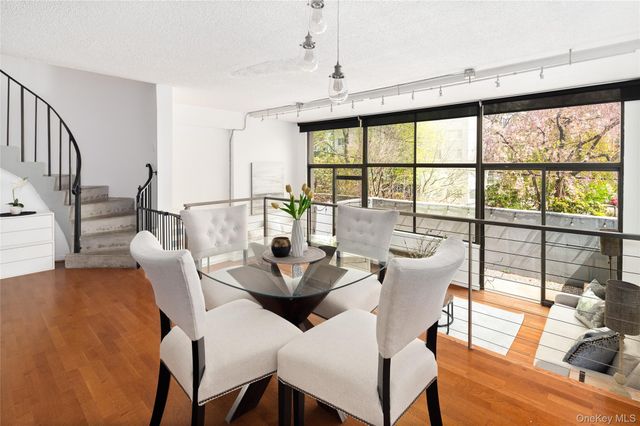 15 Stewart Place 1D, White Plains, NY 10603
