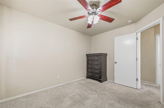 609 Madeline Lane, Moore, OK 73160