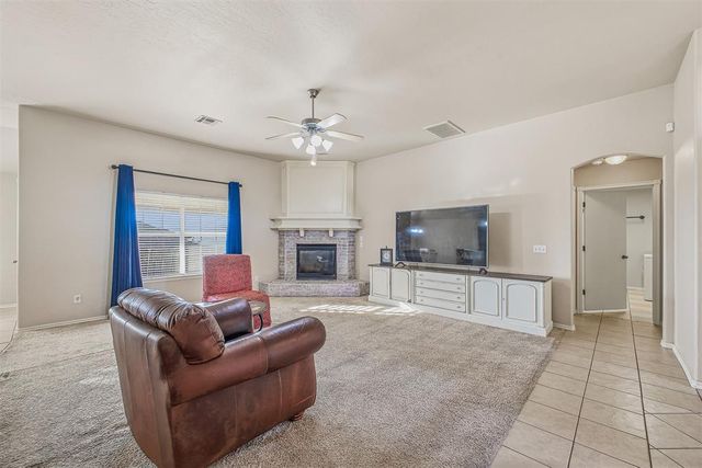 609 Madeline Lane, Moore, OK 73160