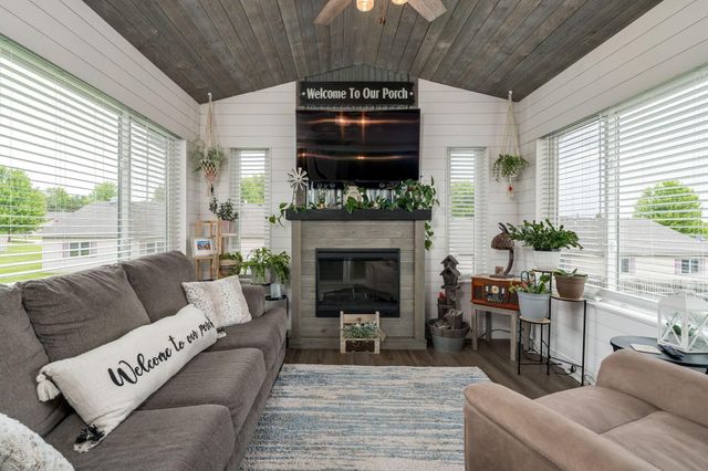 641 Beverly Street, Wanamingo, MN 55983