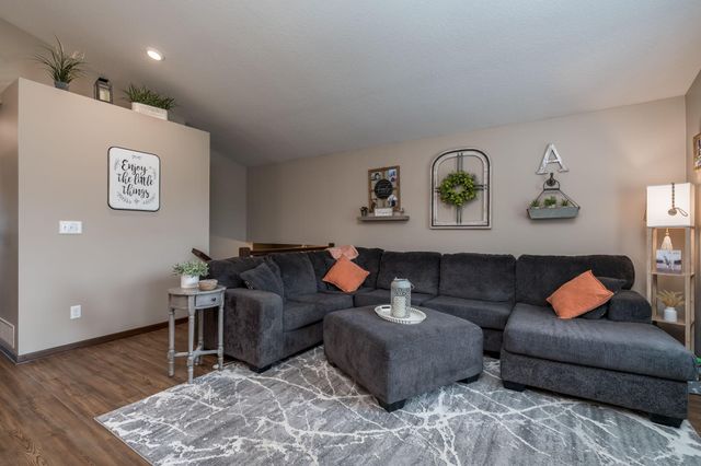 641 Beverly Street, Wanamingo, MN 55983