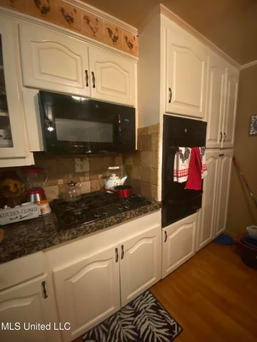 116 Oakhill Drive, Natchez, MS 39120