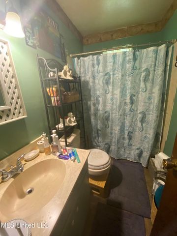 116 Oakhill Drive, Natchez, MS 39120