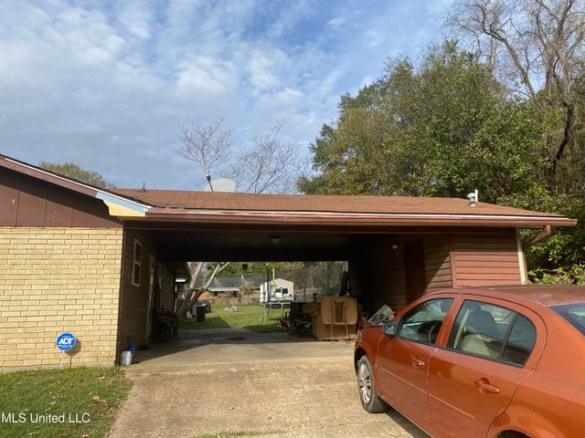 116 Oakhill Drive, Natchez, MS 39120