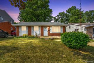 909 Lochhead Avenue, Flint, MI 48507